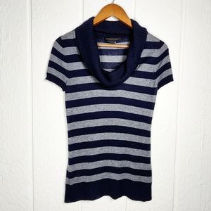 BCBGMAX Silk / Cashmere Short-sleeve cowl-neck Summer sweater. Navy / gray